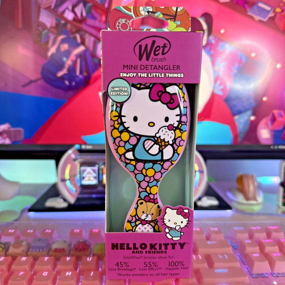 Hello Kitty & Friends Mini Wet Brush Pink Hair Detangler Ice Cream 2024 Sanrio